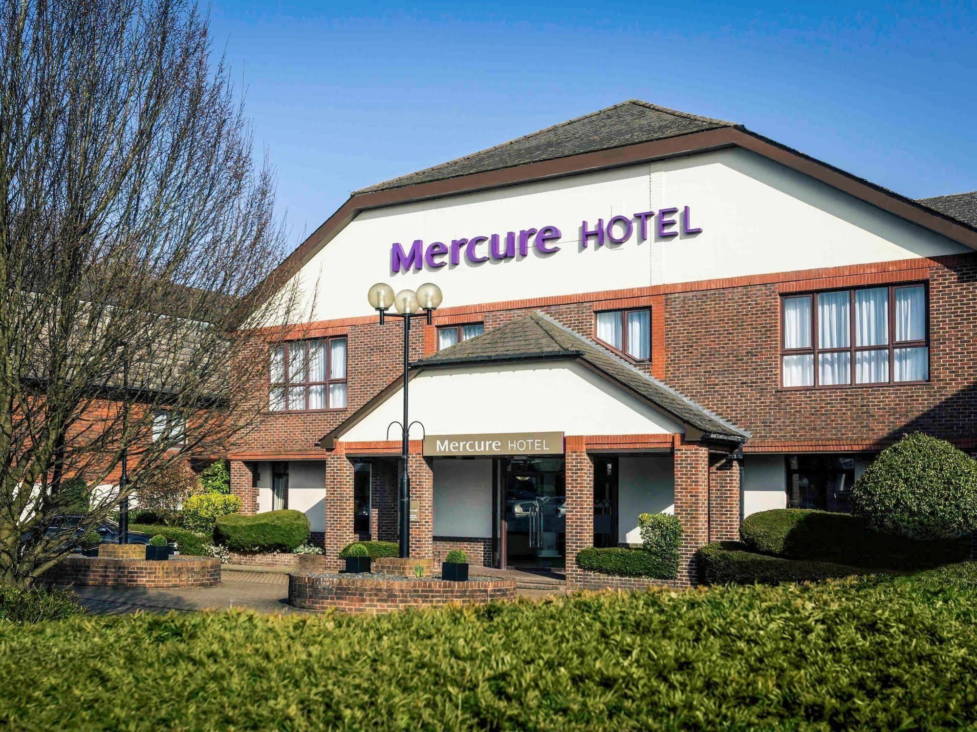 Mercure Dartford Brands Hatch Hotel & Spa Ash  Exteriér fotografie